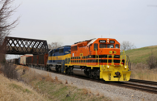 933519 (a): :2048x1311